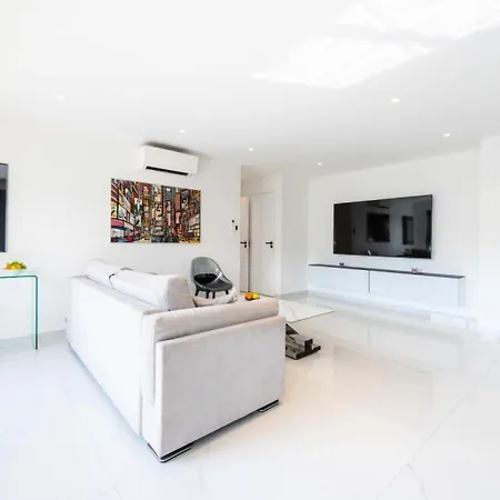 Appartement Résidence 2p Traversant, Centre Cannes, Rue D’antibes - 2p Traversant, Centre Cannes, Rue D’antibes Mae-3343 *