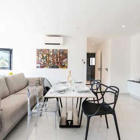 2p Traversant, Centre Cannes, Rue D'antibes - 2p Traversant, Centre Cannes, Rue D'antibes Mae-3343